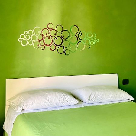 Color House Malpensa B&B Cassano Magnago Exterior photo