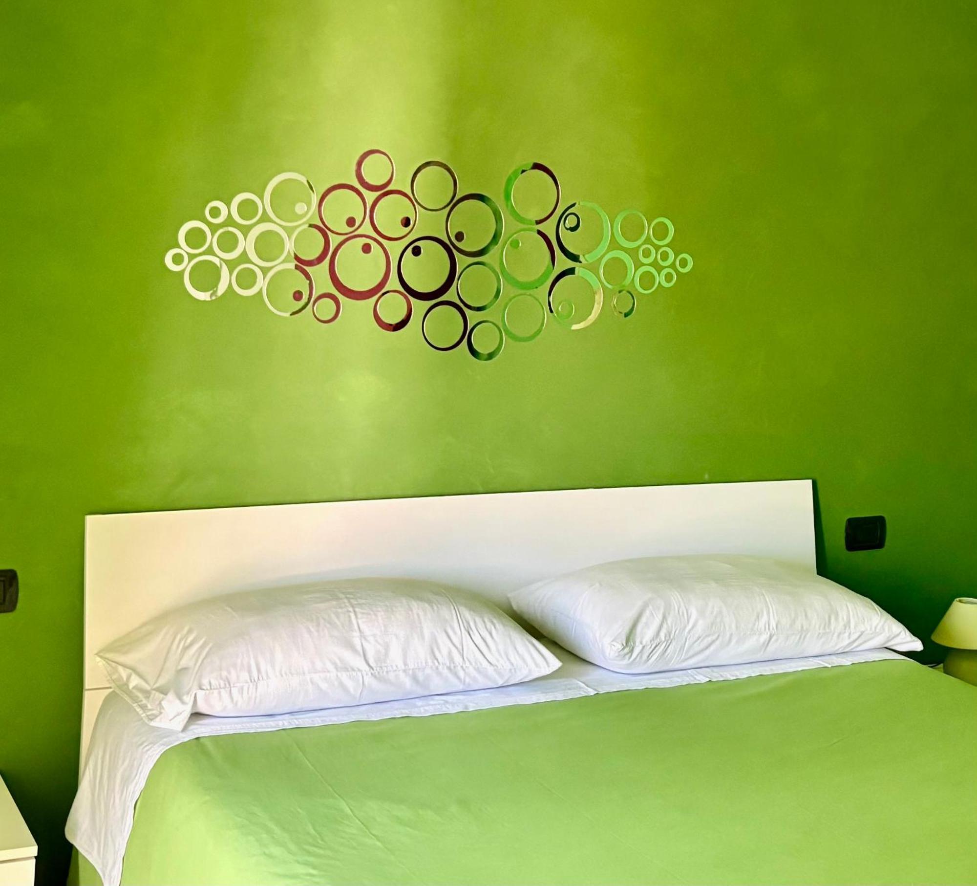 Color House Malpensa B&B Cassano Magnago Exterior photo